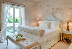Маленькая спальня в греческом стиле – советы дизайнеров