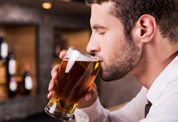 Как помочь мужчине перестать напиваться каждые выходные?